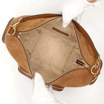 Cartera Convertible Merritt Gamuza Café Michael Kors