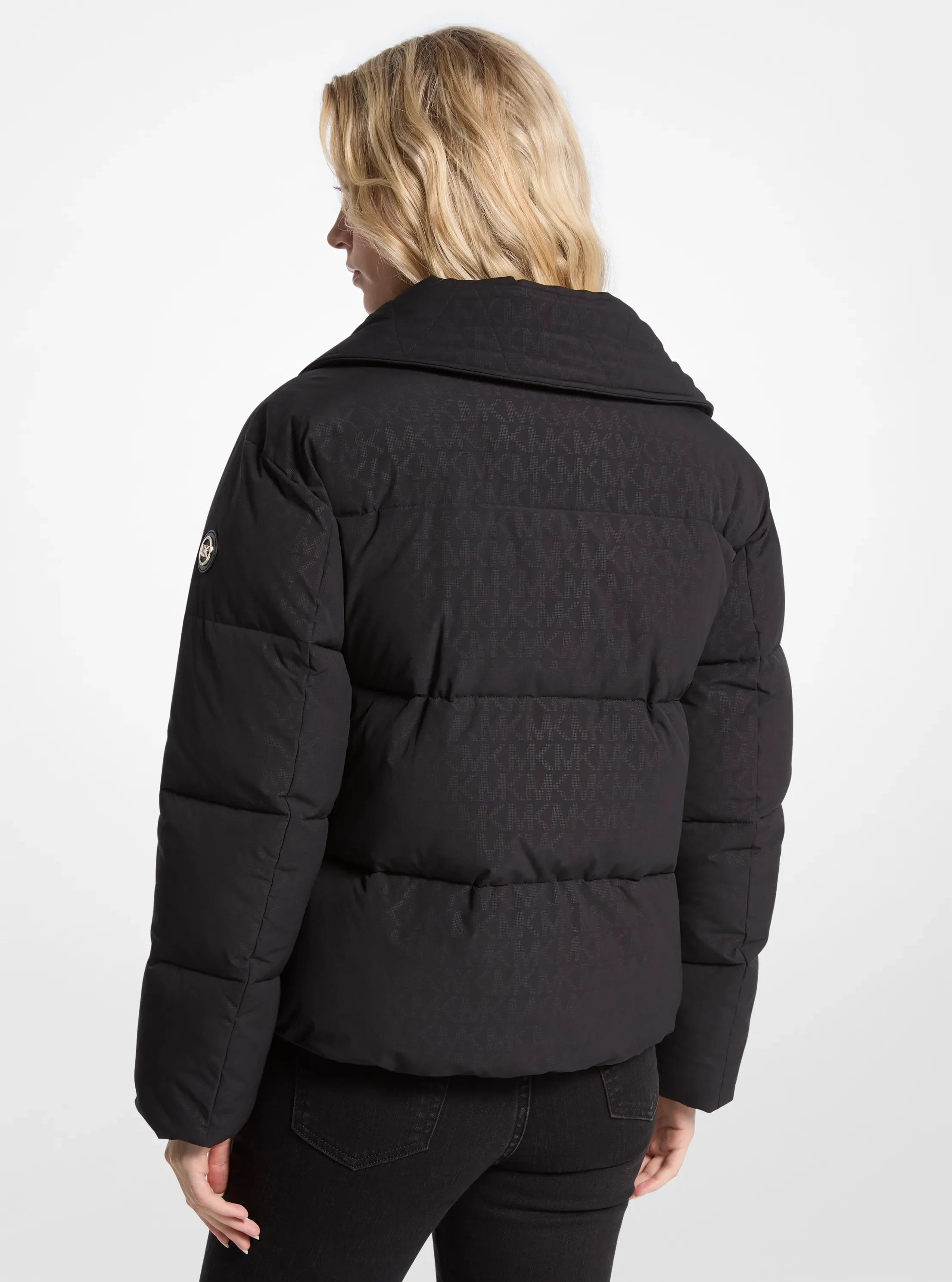 Chaqueta Puffer Monograma Negra Michael Kors