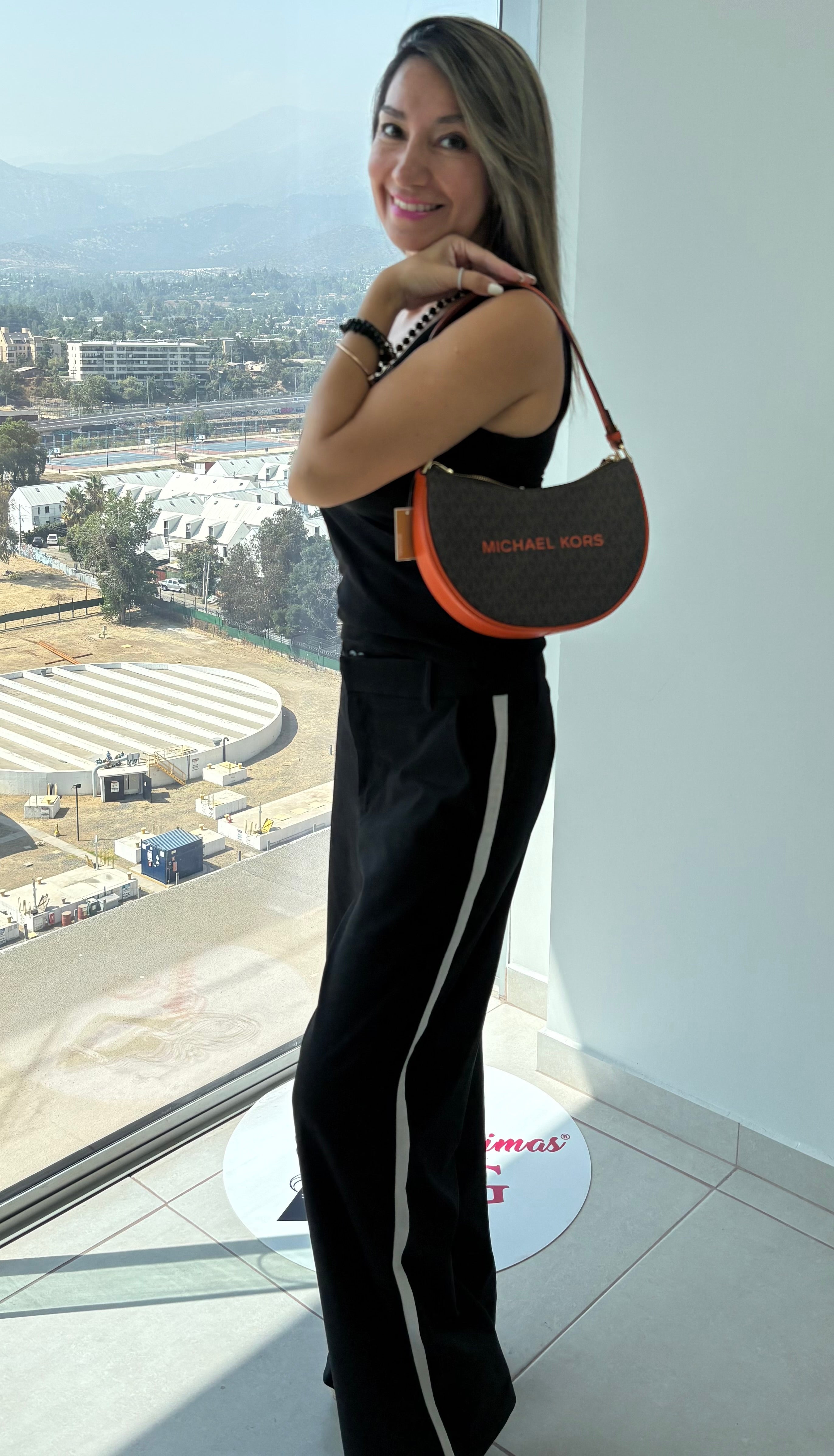 Bolso Medialuna Café Convertible Michael Kors